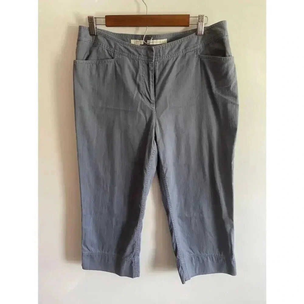 J Jill Blue 100% Cotton Textured Capri Pants Genuine Fit Below Waist 12 EUC 0304